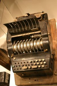 Enigma makinesi